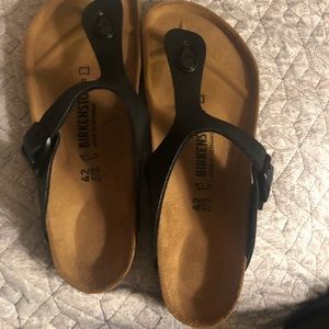 New Birkenstock The Gizeh Black Sandal